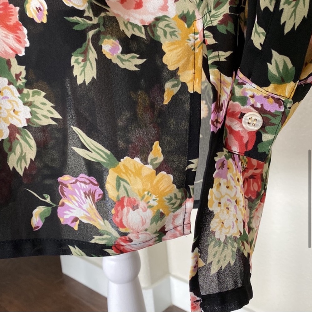 Henri Bendel Black Floral Blouse - Picture 7 of 8